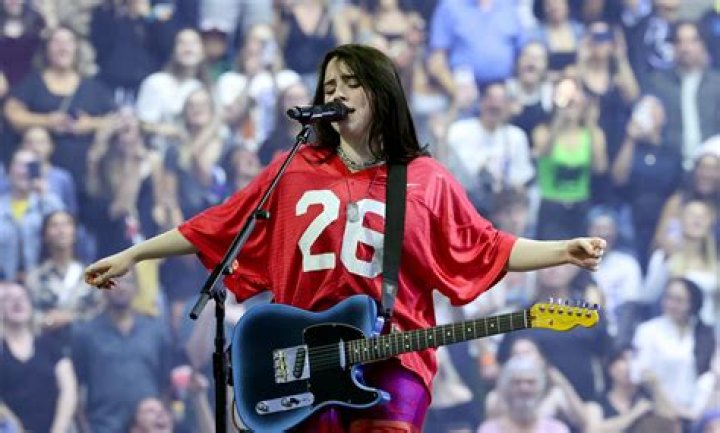 Are Billie Eilish and Eminem dating? How does Billie Eilish feel about Eminem?