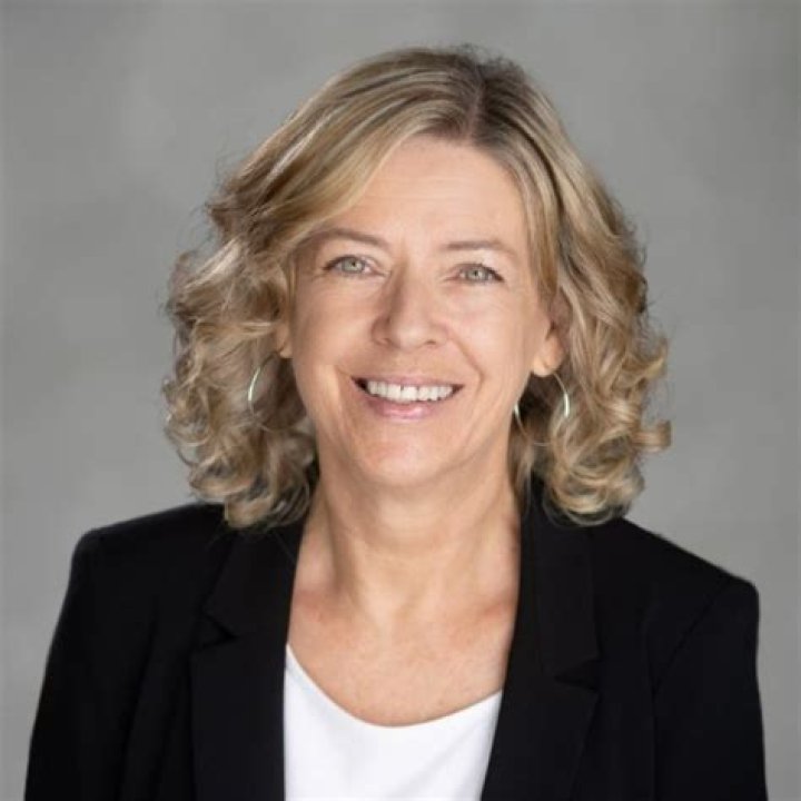Bettina Thompson – Rochester, MN
