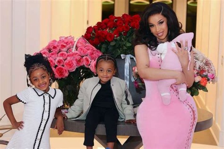 Cardi B Posts Cute Clip Of Hubby Offset Smooching Daughter Kulture!