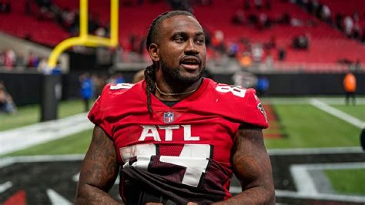 Cordarrelle Patterson age, height, ethnicity, family, college, 40 time, draft, trade, net worth, Instagram