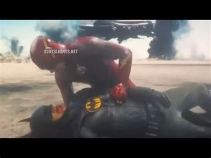 Does Batman die in ‘The Flash?’