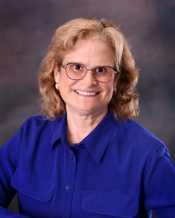 Dr. Amylyn Crawford, MD – Kingsport, TN