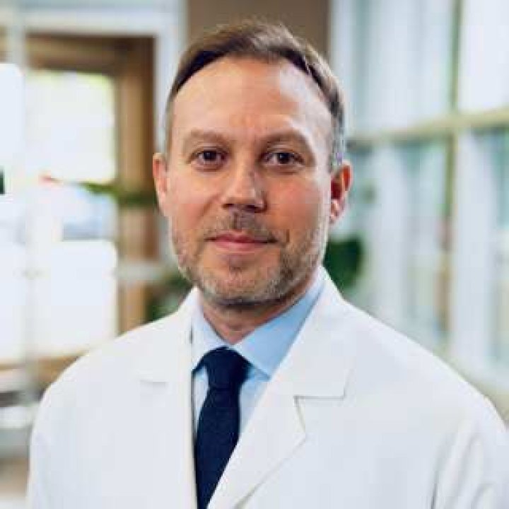 Dr. Andrew Sampson, MD – Indianapolis, IN