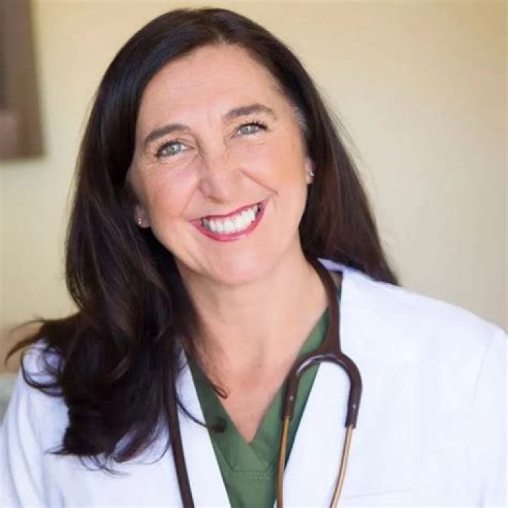 Dr. Arita Thatte, MD – Seattle, WA