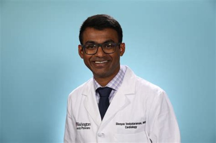 Dr. Cedric Davis II, MD – Belleville, IL