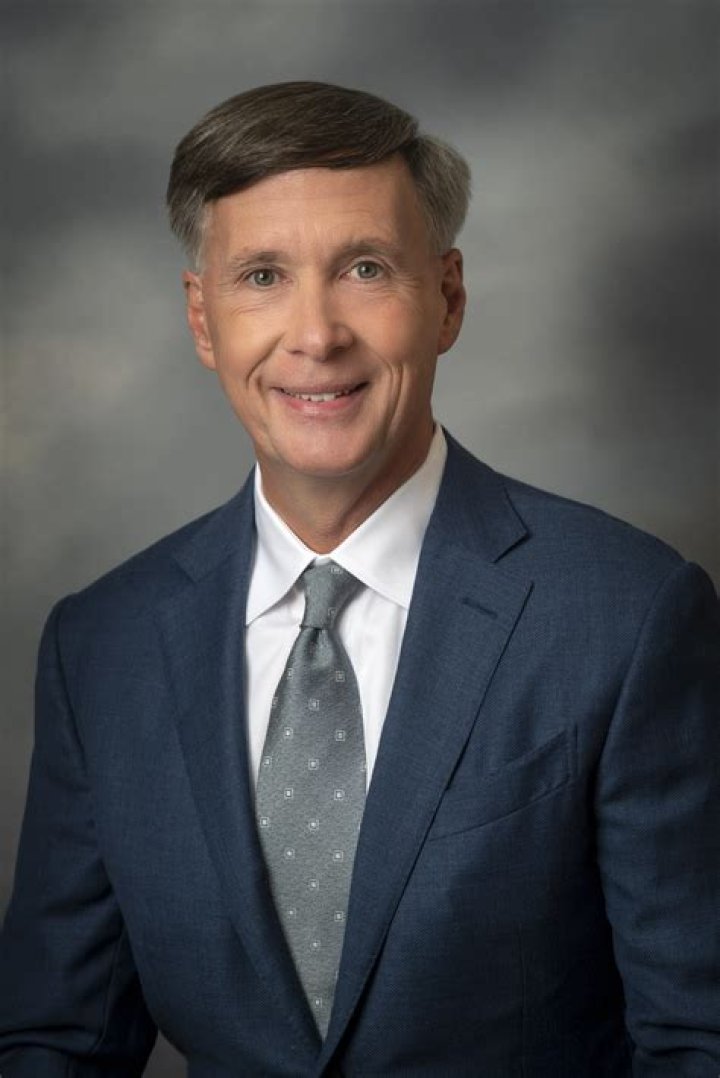 Dr. Charles Urquhart, MD – Anniston, AL