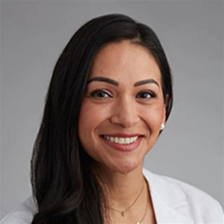 Dr. Claudia Sevilla Nieto, MD – Lake Bluff, IL