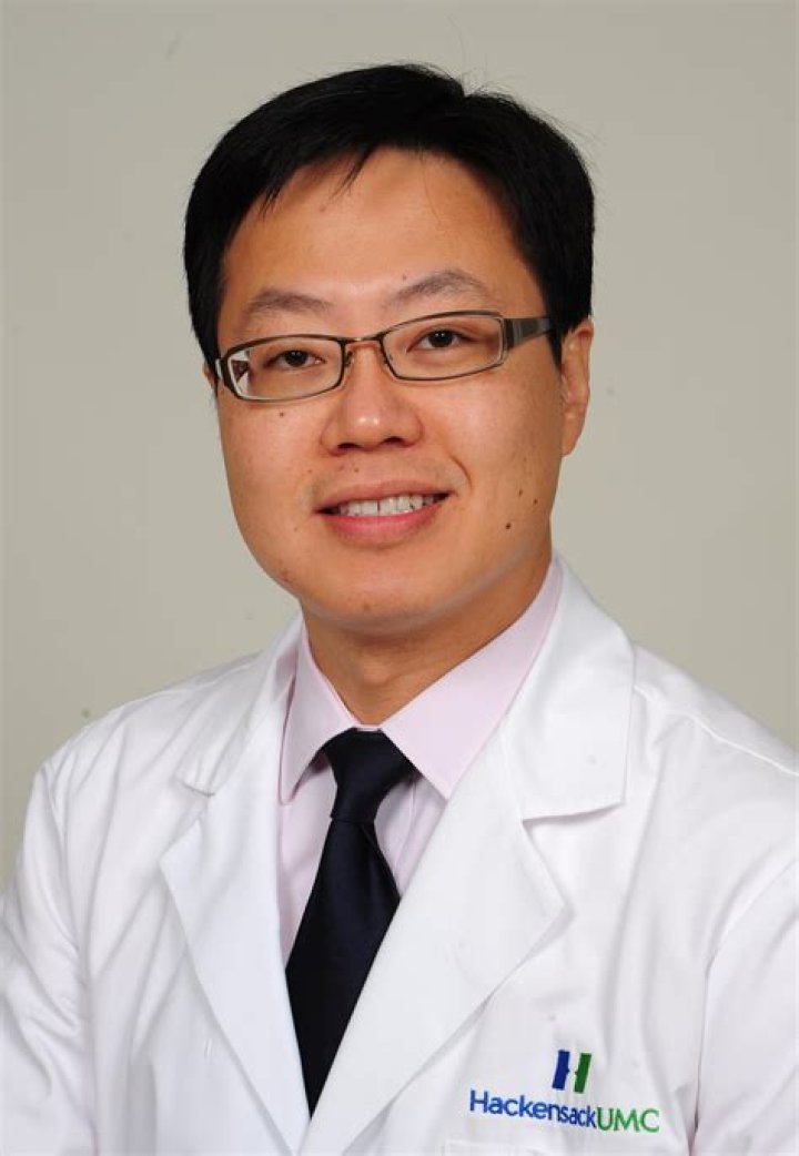Dr. David Kim, MD – Teaneck, NJ