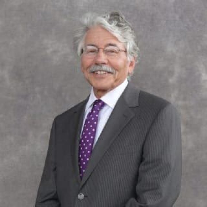 Dr. Gerald Early, MD – Overland Park, KS