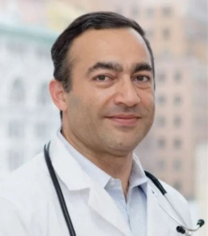 Dr. Hormoz Mansouri, MD – Syosset, NY