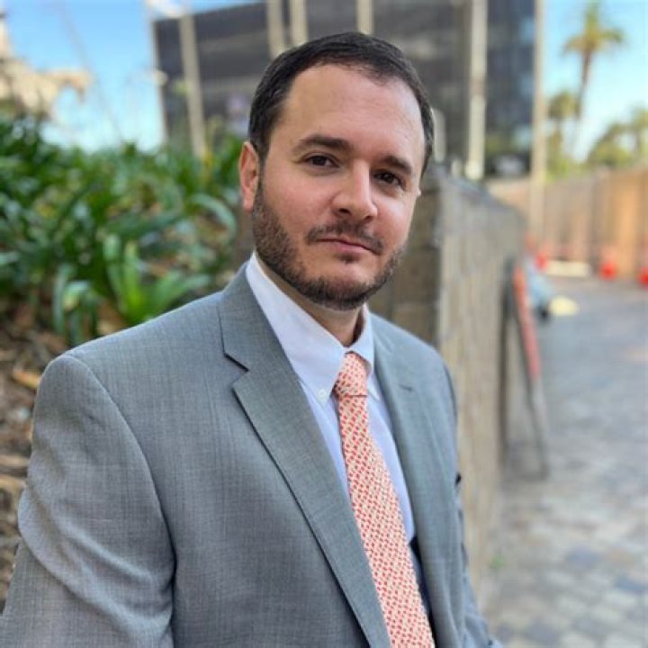 Dr. Luis Vallejo, MD – Lexington, KY