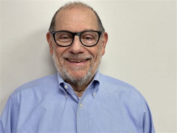 Dr. Philip Goldstein, MD – Ambler, PA