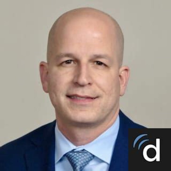 Dr. Phillip Losavio, MD – Chicago, IL