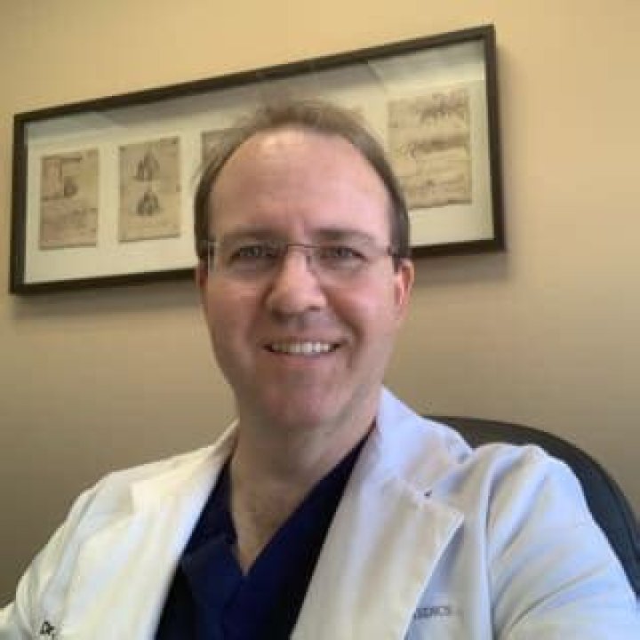 Dr. Robert Kennon, MD – Middlebury, CT