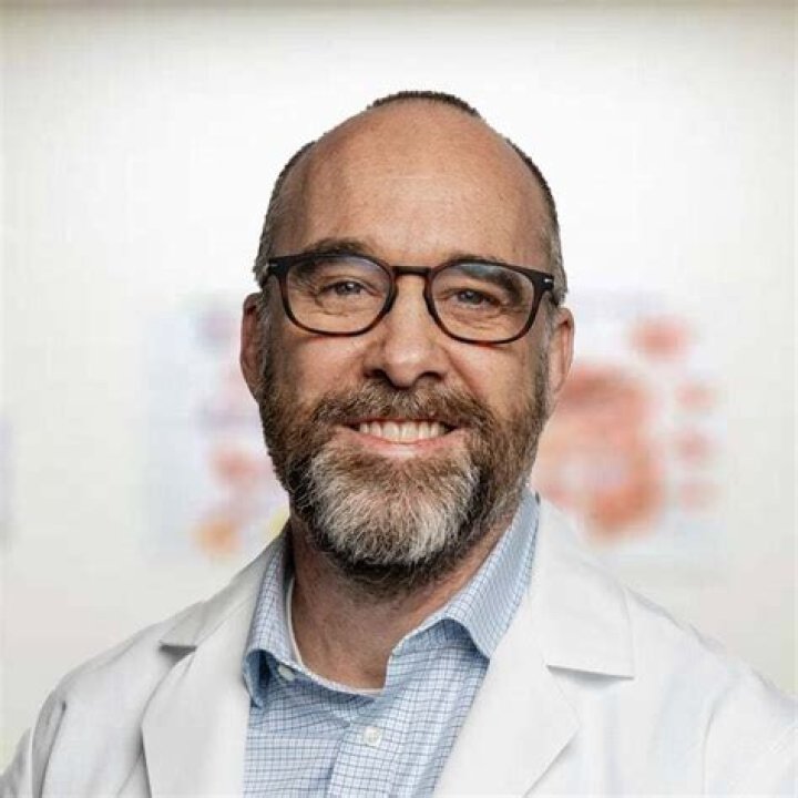 Dr. Roger Wellborn, MD – Carrollton, GA