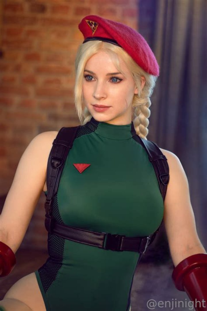 
Enji Night Biography and Facts About The Cosplayer From Budapest 