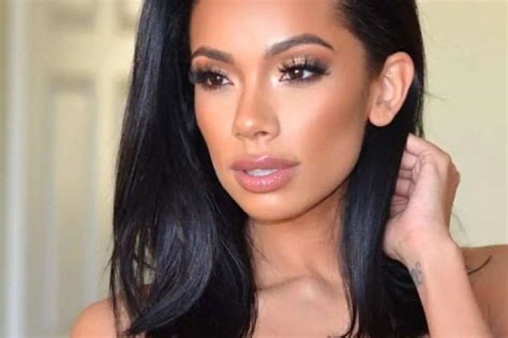 Erica Mena Flaunts Her Flawless Body At The Pool: ‘I’m Not Missing Out On A Thing’