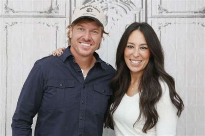 Former Fixer Upper Star Joanna Gaines Meltdowns Exposed!