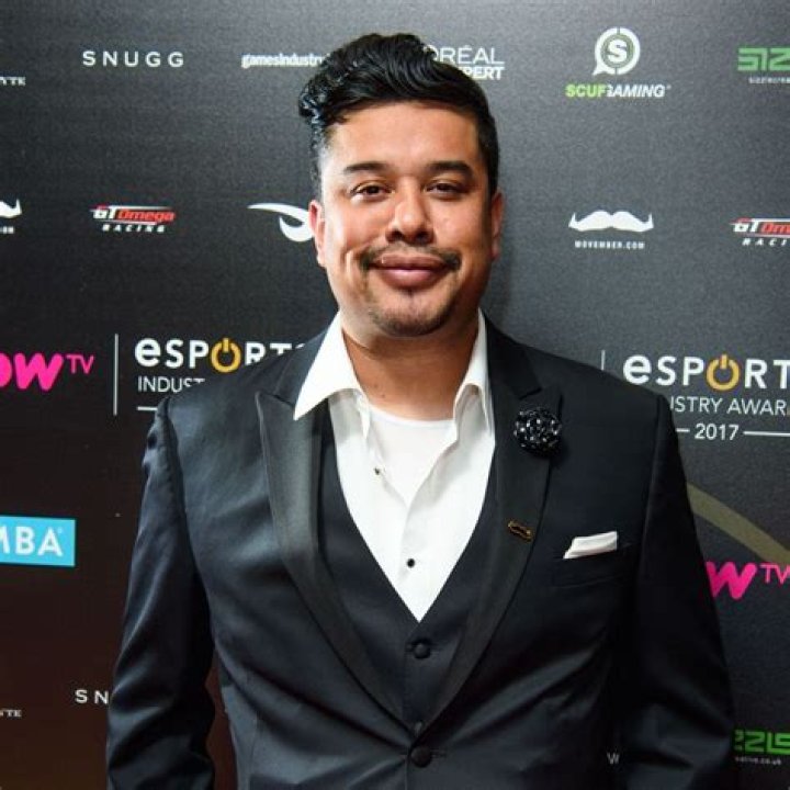 HECZ Net Worth & Earnings (2024)