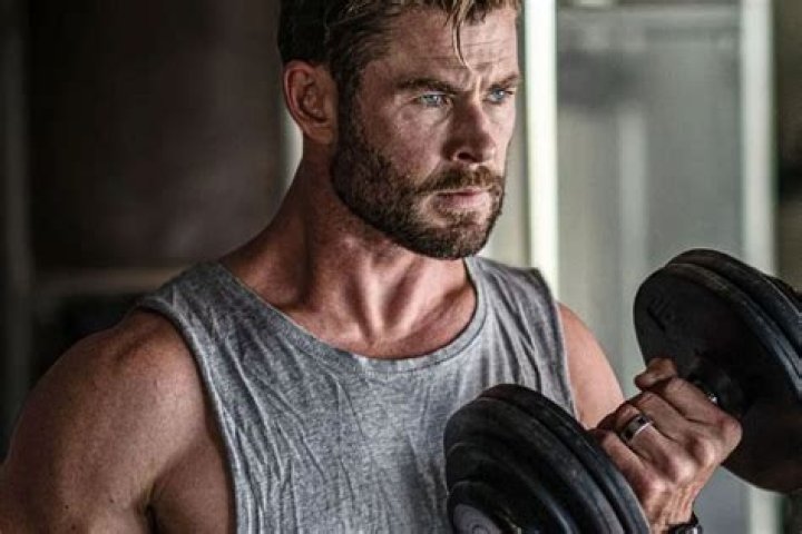Here is Chris Hemsworth's Exact Workout — Celebwell