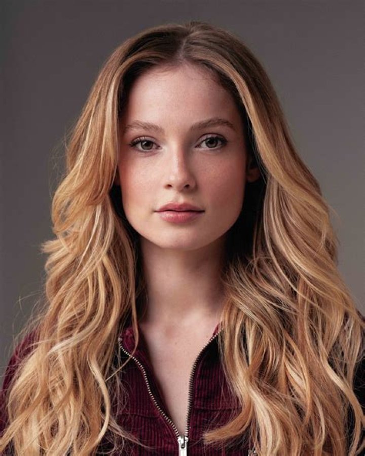 How old is Hannah Dodd actress?