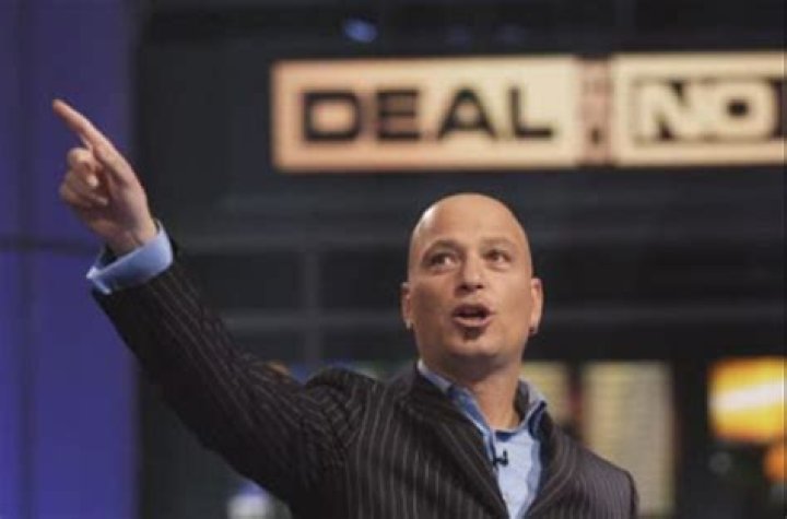 Howie Mandel’s hair explained: When did he go bald?