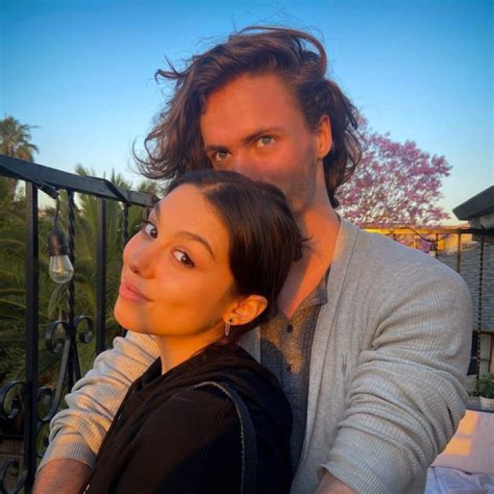 Is Kira Kosarin Married To Max Chester? Meet The Couple On Instagram