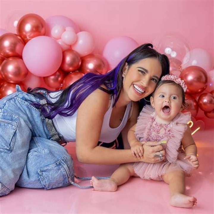 
Is TikTok Star Karla Bustillos Pregnant? Instagram Photos And Bio 