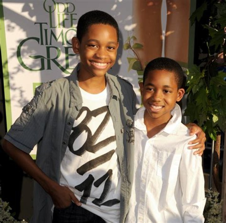Is Tyler James Williams a twin?