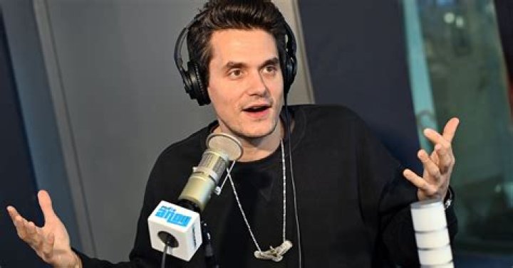 John Mayer Fan Asks Him How He Can Still Be Single – Check Out His Great Response!