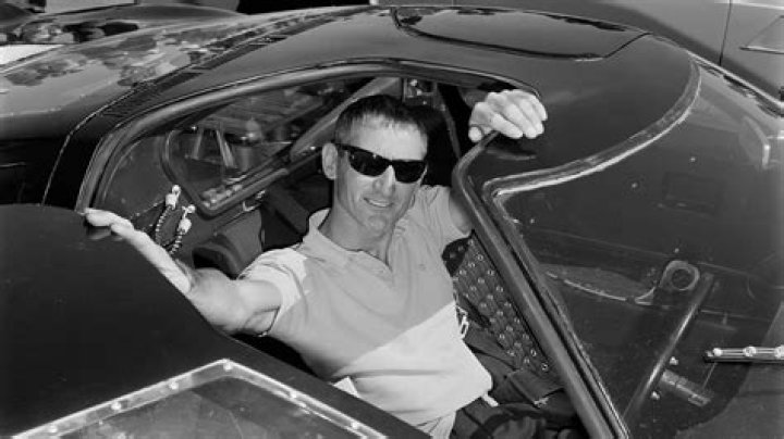 
Kenneth Miles Davis Age, Birthday, Wikipedia, Who, Nationality, Biography 