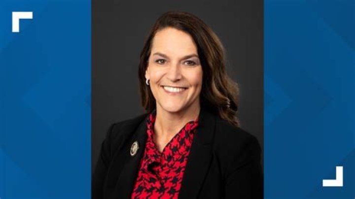 Laurie Allbaugh – Waterloo, IA
