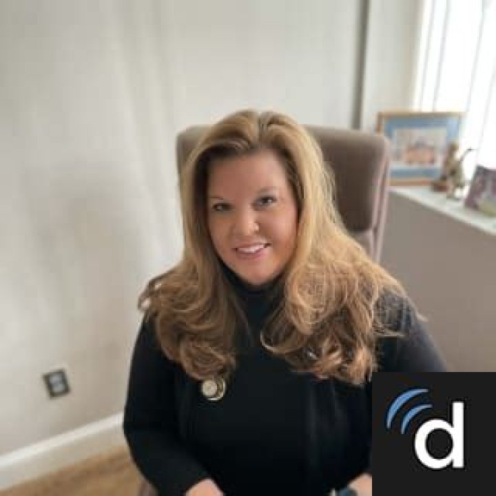 Laurie Wallace, PA – Miller Place, NY