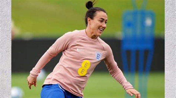 
Lucy Bronze Height, Weight, Net Worth, Age, Birthday, Wikipedia, Who, Nationality, Biography 