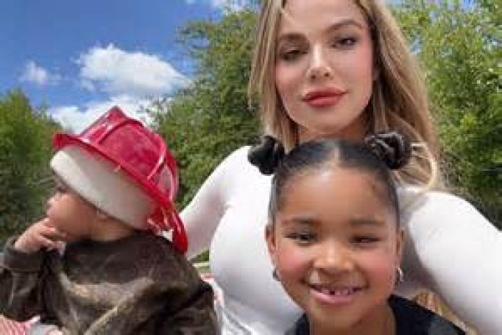 
Marie Estelle Dupont and Son Can Be Seen Spending Quality Time With Son On Her Instagram , What is Their Age Difference? 