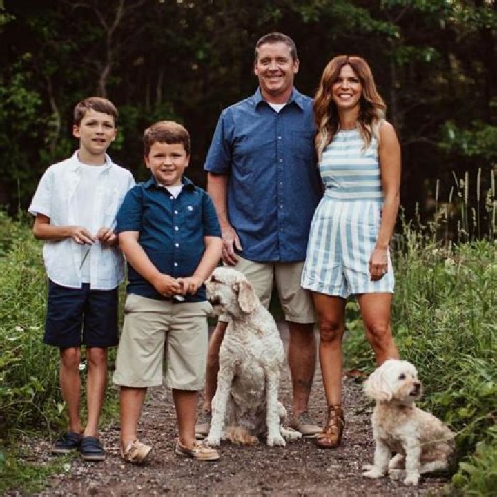 Marva Hicks family, husband, children, parents, siblings