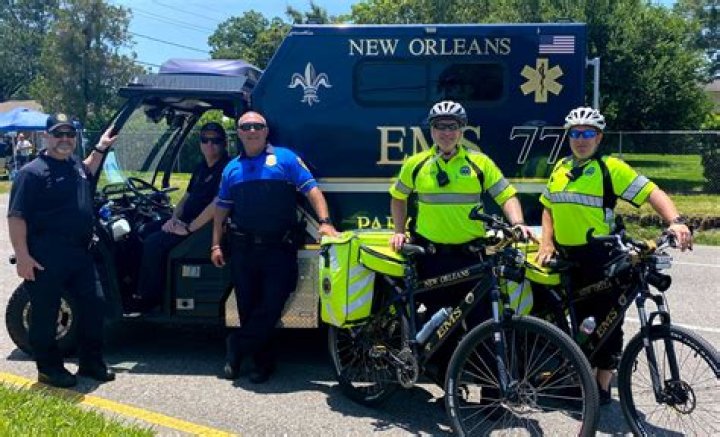 
New Orleans EMS Jay Winston Dies In A Paramedic Car Crash- Twitter Users Confuse The Death With Titus Tero 