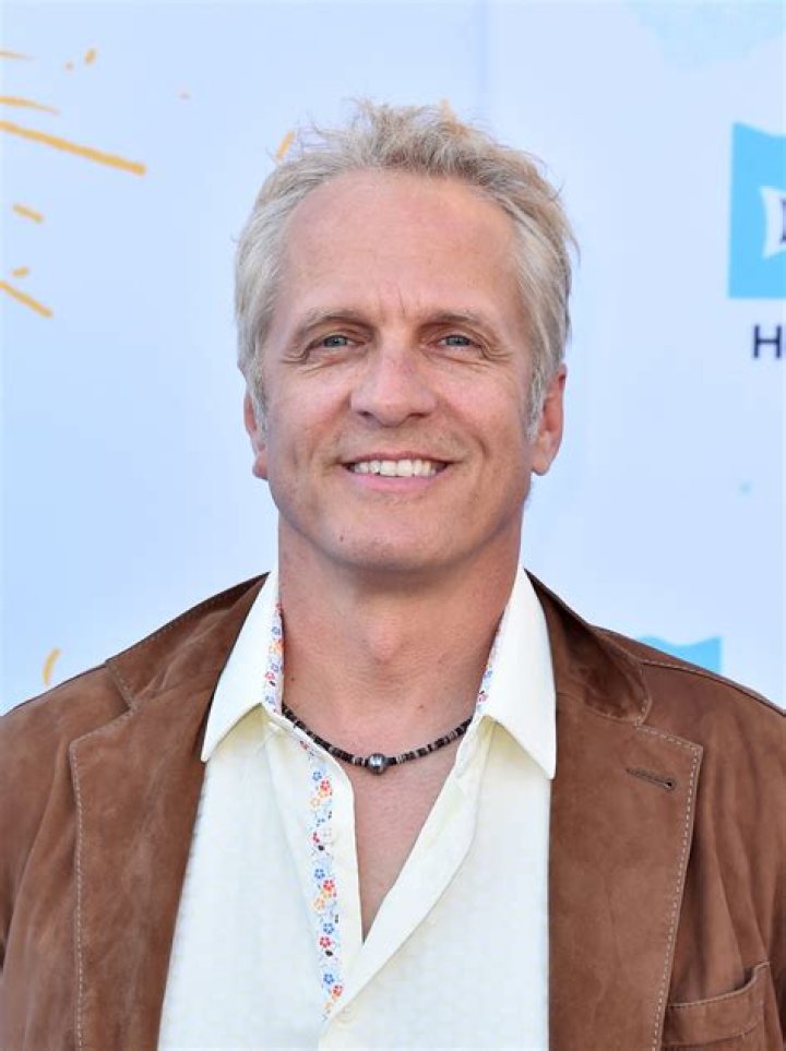 Patrick Fabian Height, Weight, Net Worth, Age, Birthday, Wikipedia, Who, Nationality, Biography