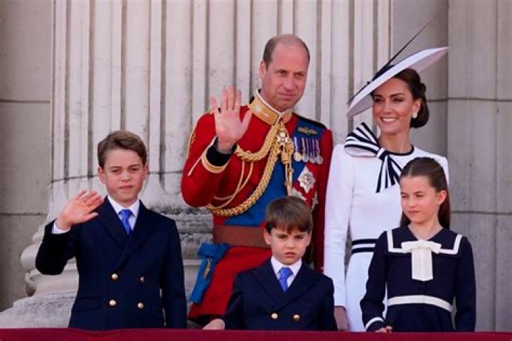 Prince Harry – Royal Expert Thinks He’ll ‘Regret’ Exiting The Royal Family For THIS Reason!