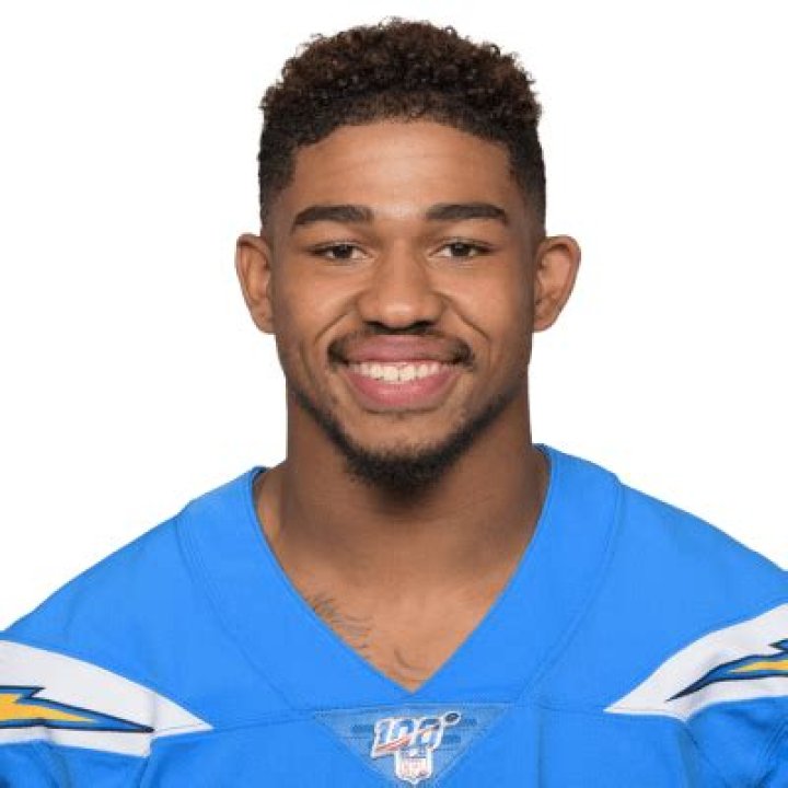 Roderic Teamer age, height, ethnicity, family, college, 40 time, draft, trade, net worth, Instagram —