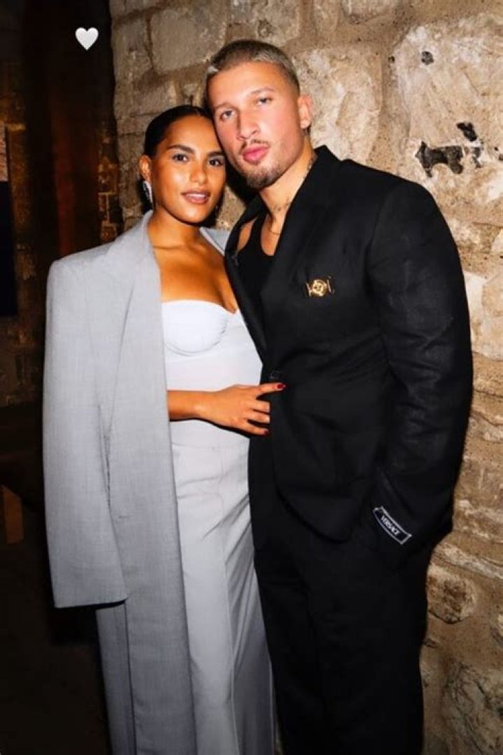 Saffron Hocking husband: Is Saffron Hocking married?