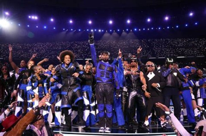 Super Bowl halftime show dancers raise concerns over 72 hours of unpaid labor