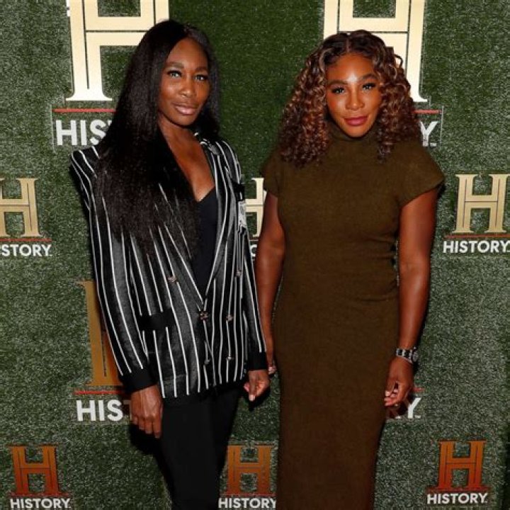 What happened to Serena Williams' sister?