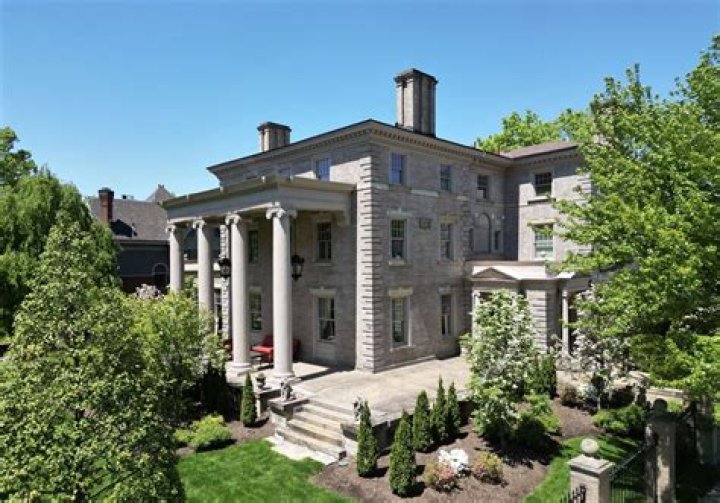 Where does Heather Bresch live? Inside her $10 million home in Pittsburgh