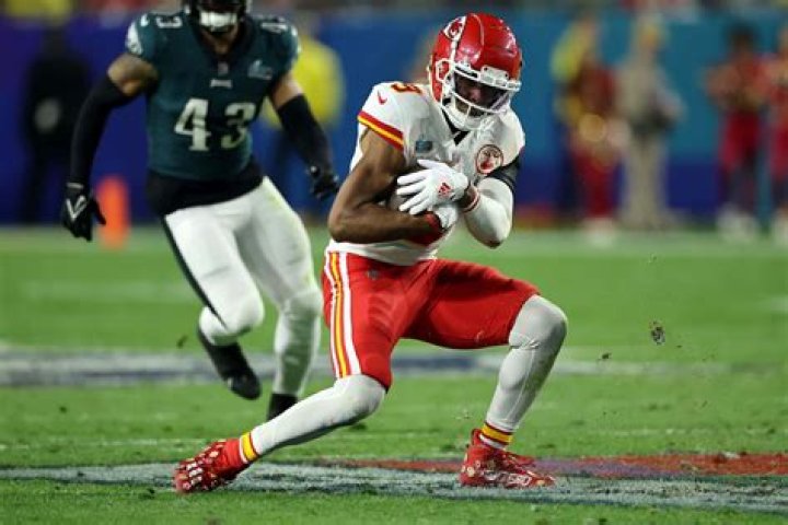 Where does JuJu Smith-Schuster live?