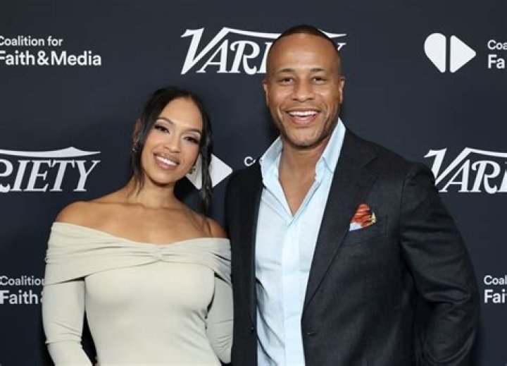 
Who Is Devon Conway’s Wife, Kim Watson? 