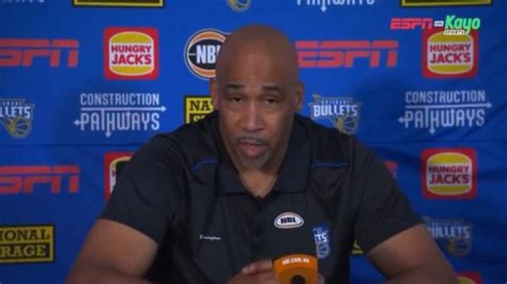 Who is Robert Galloway coach?